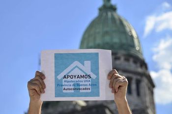 Hipotecados UVA protestan en todo el país