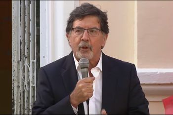 Alberto Sileoni le respondió al economista Javier Milei.