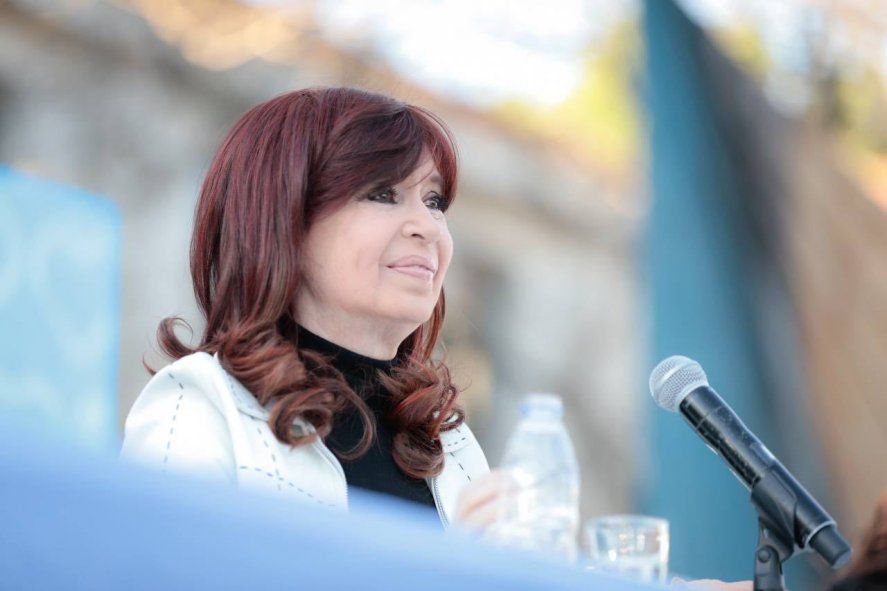 Cristina Kirchner respaldó al arzobispo Tucho Fernández