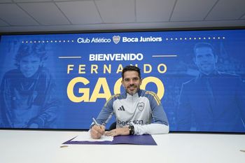 Fernando Gago presentado en Gimnasia