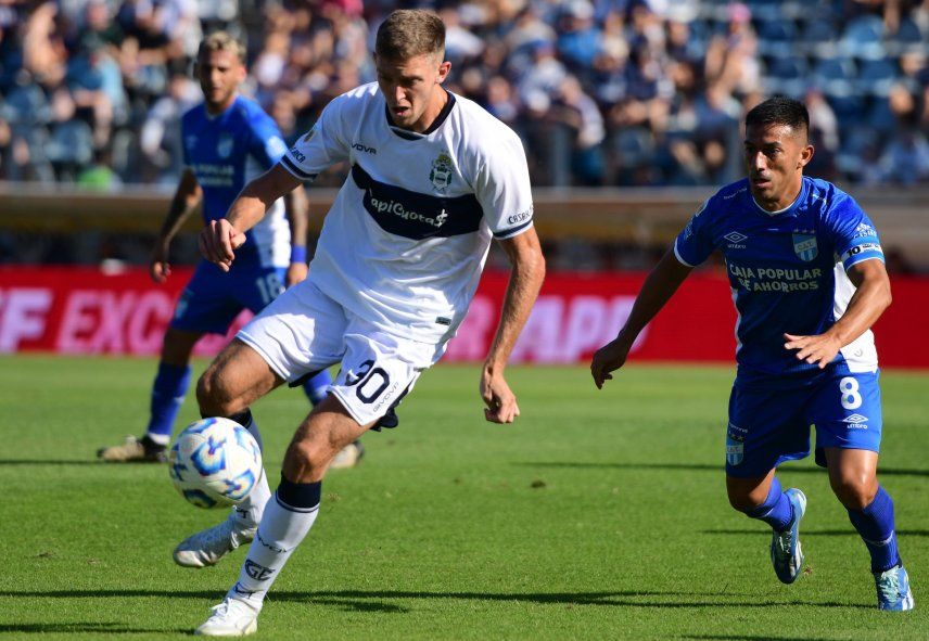 Rodrigo Castillo, la principal duda de Méndez a la espera de la visita de Gimnasia a Boca