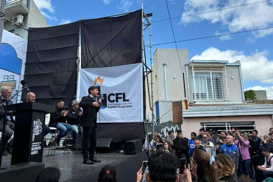 axel kicillof prepara su 17 de octubre y se rodeara de intendentes en el km 0