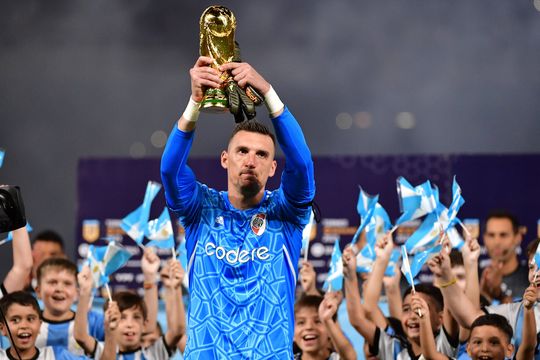 en la historia grande: ¿cuantos titulos suma el unico campeon del mundo del futbol argentino?