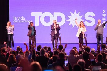 El Frente de Todos busca revertir los votos en la provincia de Buenos Aires.