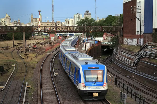 Conocé, uno por uno, los servicios adicionales del Tren Sarmiento para este domingo 6 de octubre.