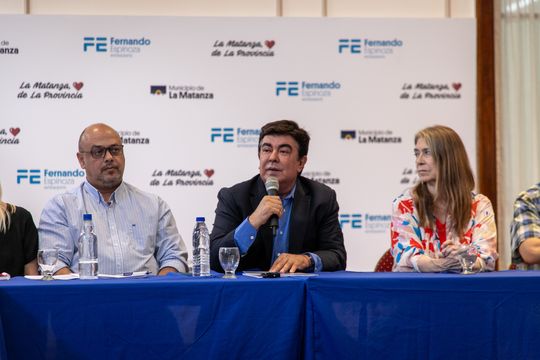 Fernando Espinoza encabezó una mesa multisectorial en La Matanza.
