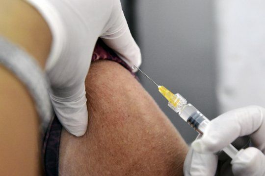 suspenden hasta el lunes la aplicacion de vacunas antigripales para grupos de riesgo
