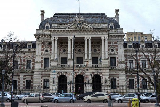El Gobierno bonaerense extendió por octava vez el plazo para el canje de deuda