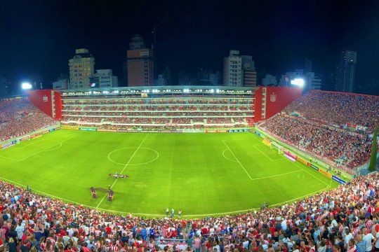 Cinco de cinco: Estudiantes y la Copa Libertadores, la relación perfecta en UNO.