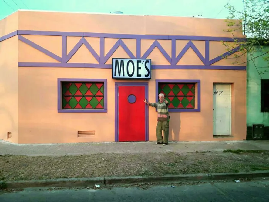 La taberna de Moe en Ituzaing&oacute;