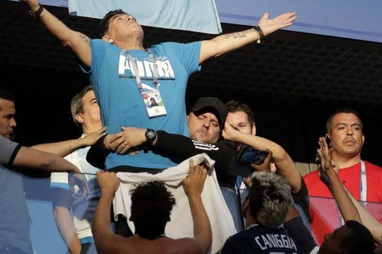 Maradona se metió en la salvación del CD Lugo de España