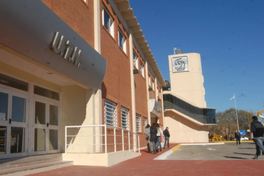 La advertencia de la UTN Bahía Blanca sobre los recortes de Javier Milei
