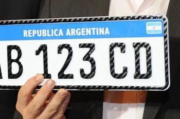 Los titulares de automotores de La Plata pueden cosnultar las patentes 