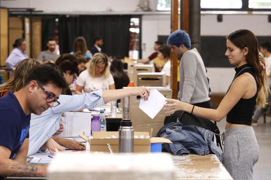 Comienzan las elecciones estudiantiles en la UNLP.