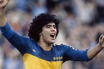 La inolvidable camiseta de Boca que lució Diego Maradona tendrá su homenaje. 