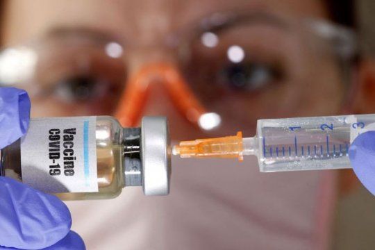 Vacuna de AstraZeneca: ¿estará lista para fin de año?