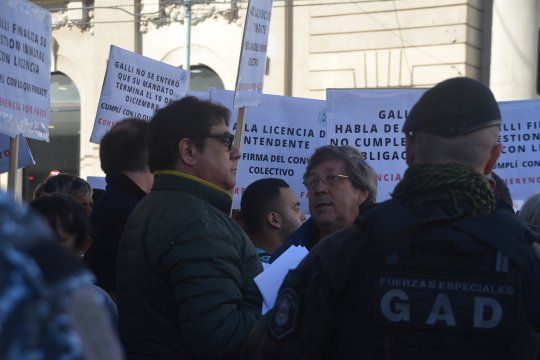 olavarria: municipales dicen que ezequiel galli se las tomo y preocupa el rojo financiero