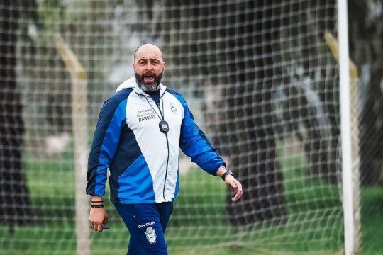 Marcelo Méndez y un nuevo entrenamiento con Gimnasia en Abasto