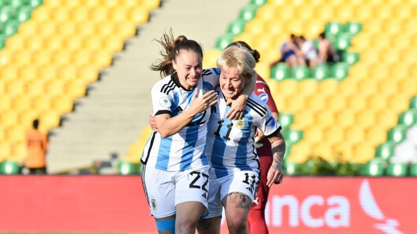 Copa América Femenina 2022: Uruguay goleó a Perú y consiguió su primera  victoria