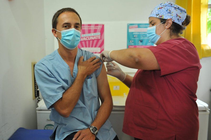Coronavirus: Alberto Fernández pronostica vacunar a todo el grupo de riesgo para fines de abril