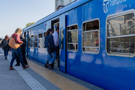 .El Tren San Martín funcionará con un cronograma especial este feriado