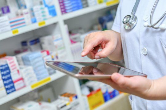 a pesar de las advertencias de las farmacias, desregularon la venta de medicamentos