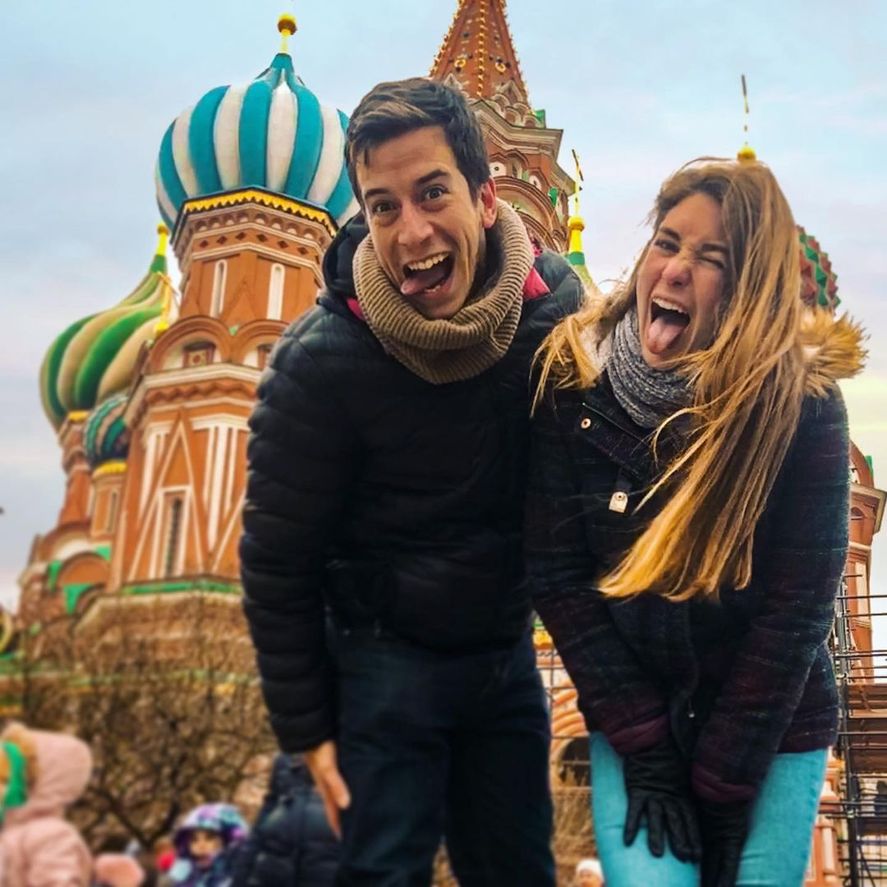 De Luján al mundo: Ailén Lisei y Leandro Barrios llevan recorridos más de 40 países y cuentan cada experiencia en las redes sociales