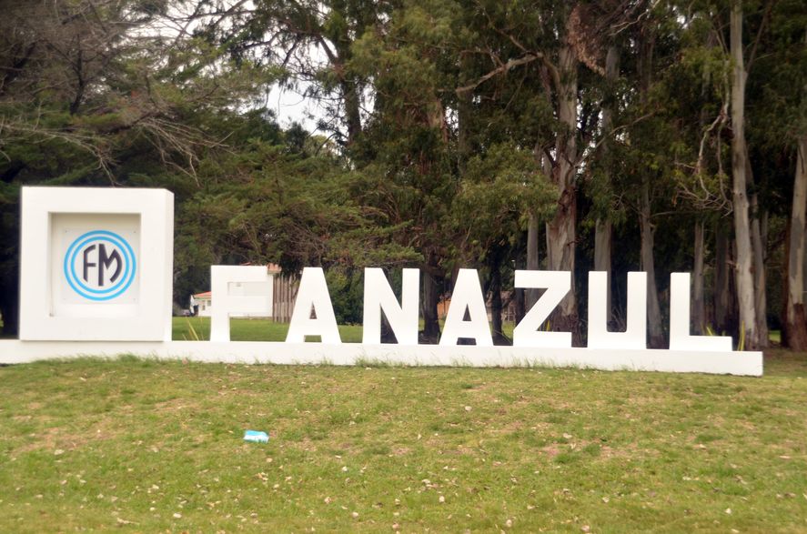 Trabajadores de Fanazul, la fábrica militar cerrada por Mauricio Macri que reabrió en 2023 se declararon en estado de alerta.