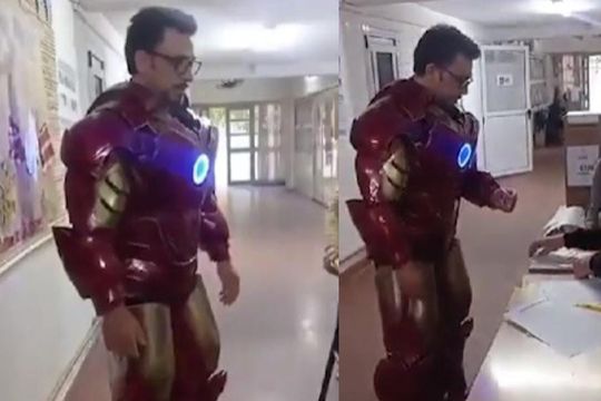 En Luján un hombre fue a votar vestido de Iron Man. 