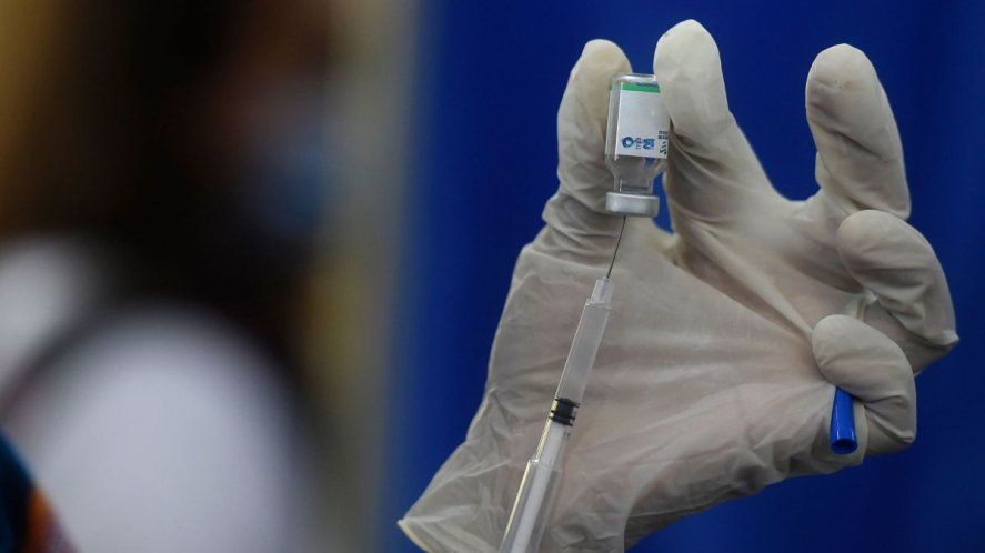 Durante julio llegarán millones de dosis de la vacuna Sinopharm