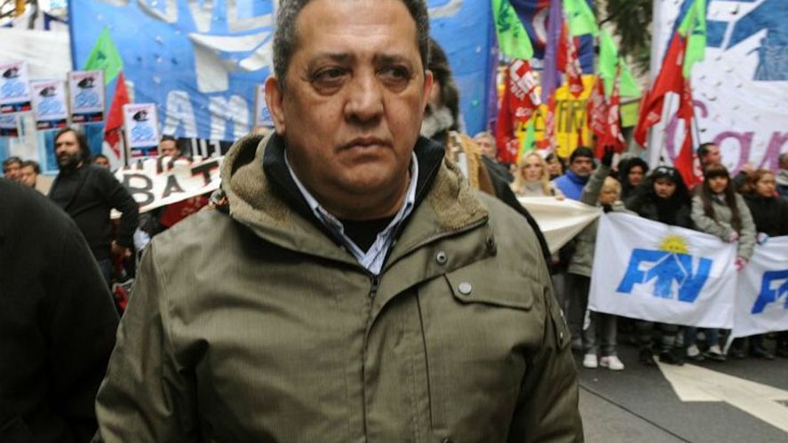 El dirigente Luis DÈlía durante una movilización callejera. 