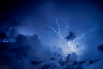 El SMN lanza un alerta por tormentas fuertes con lluvias intensas: conocé las zonas afectadas