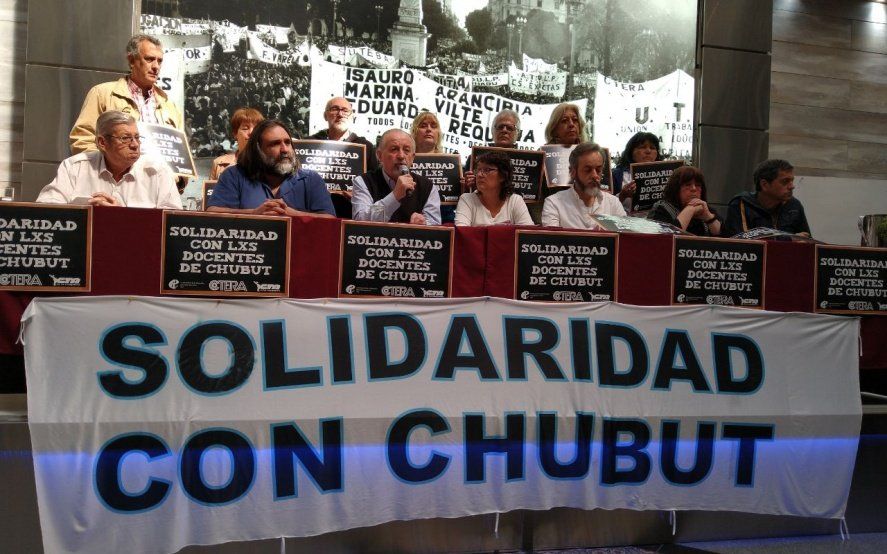 El paro nacional docente tras la muerte de dos maestras en Chubut también impacta en territorio bonaerense