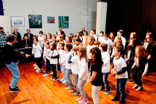 Se viene el taller de canto infantil en el Centro Cultural Islas Malvinas. 