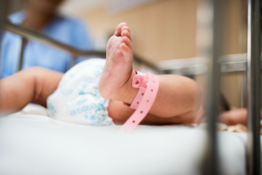 El Ministerio de Salud de la Nación informó que en Argentina el 8,8 por ciento de los bebés que nacen cada año son prematuros, por lo que llegan al mundo antes de las 37 semanas de gestación.