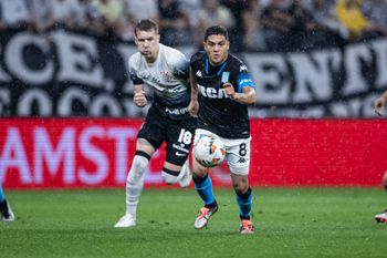 Gran empate de Racing en Brasil: el duro mensaje de Costas y cuándo jugó su última final internacional