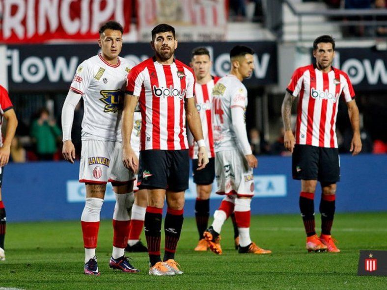 Estudiantes Le Ganó A Barracas Central | CieloSport