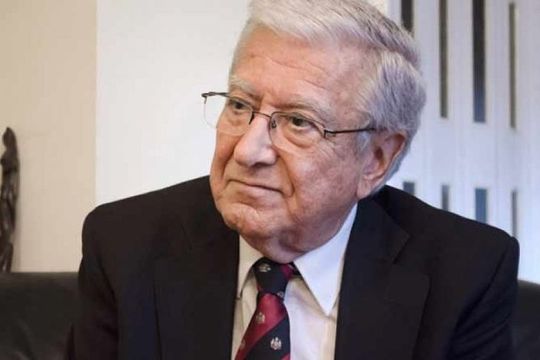 A los 89 años de edad, falleció el defensor de consumidores y exdiputado nacional por el Partido Socialista Héctor Polino.