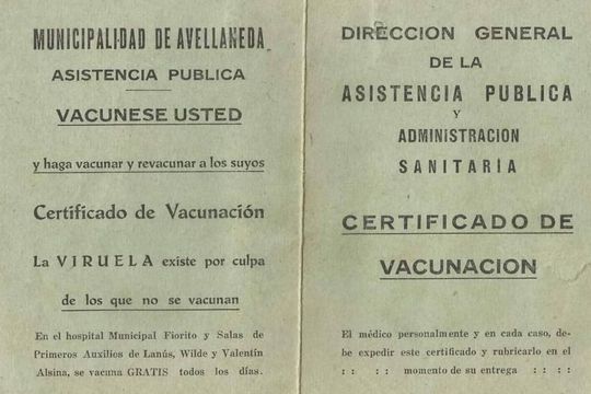 Un certificado de vacunación de 1932 y el mensaje para los anti vacunas