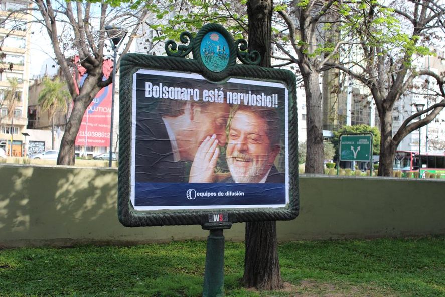 Afiche por elecciones en Brasil de Lula junto a Néstor Kirchner