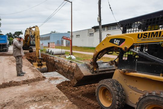 la provincia avanzo con obras claves en san antonio de areco: agua potable, rutas y prevencion de inundaciones