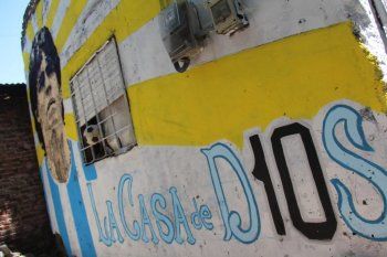 Proponen convertir la casa de Diego Maradona en un Museo