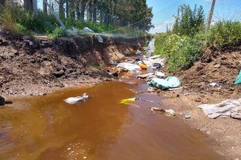 El Frente de Todos de Olavarría denunció que existe una catarata de lixiviados” tras la inspección de la Autoridad del Agua al relleno sanitario 