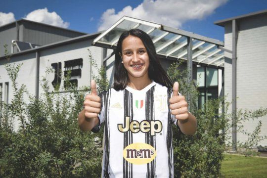 Dalila Ippolito fue presentada como jugadora de la Juventus