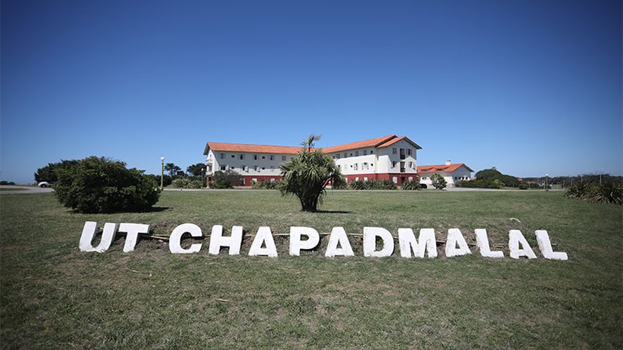 Alberto Fernández inaugura un hotel en Chapadmalal