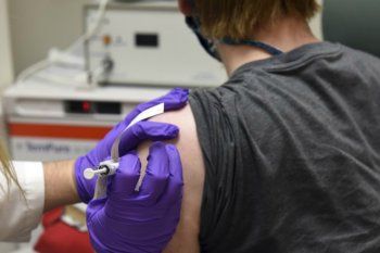 Coronavirus: comienza el operativo de vacunación en todo el país