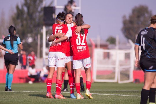 Independiente aplastó a Villa San Carlos en el fútbol femenino de AFA (Foto: prensa CAI).