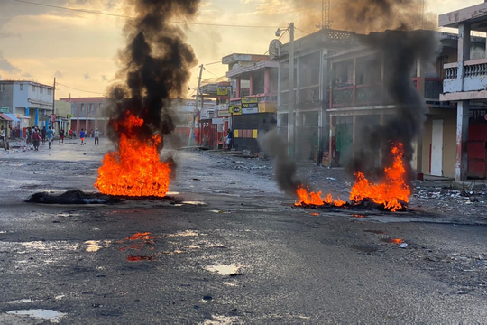 Sufre América Latina: incidentes en Haití.