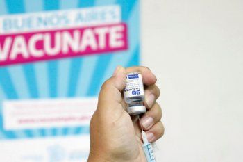 En la provincia de Buenos Aires se vacunaron cerca de 400.000 personas, y 112.982 ya recibieron ambas dosis.