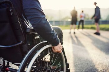 camino a la inclusion: prejuicios y barreras a las que se enfrentan las personas con discapacidad